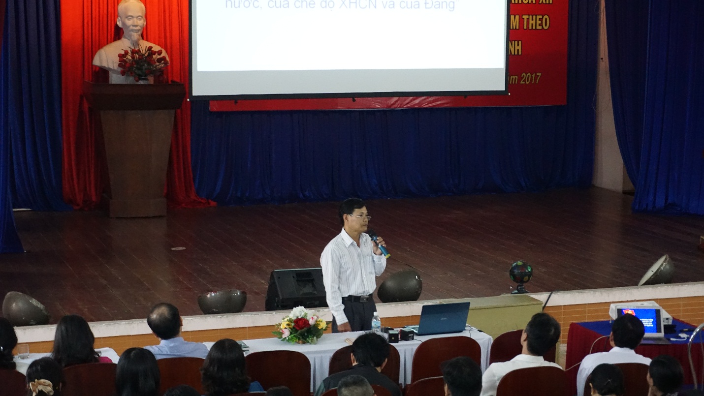 Description: D:\CÔNG TÁC\HÌNH ảnh\Học nghị quyết 2017\DSC03781.JPG