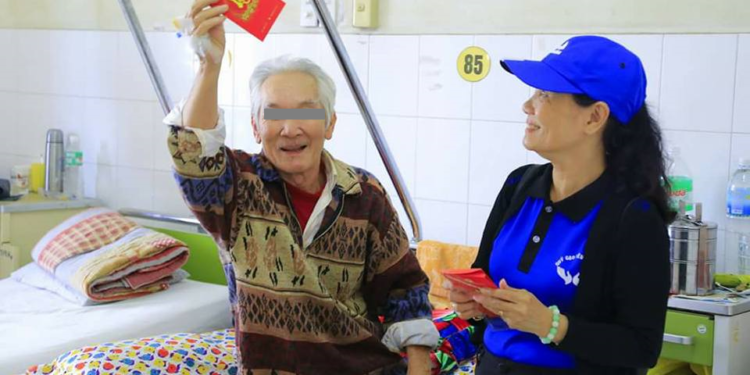 Hoạt động hỗ trợ bệnh nhân trong dịp Tết Nguyên Đán 2018