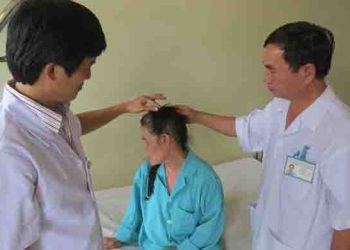 Bệnh viện Đa khoa tỉnh Khánh Hòa: Lần đầu tiên điều trị bệnh nhân co giật nửa khuôn mặt