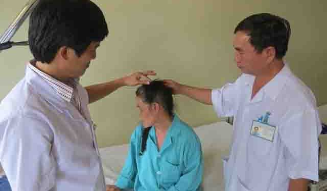 Bệnh viện Đa khoa tỉnh Khánh Hòa: Lần đầu tiên điều trị bệnh nhân co giật nửa khuôn mặt