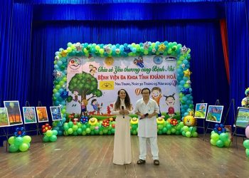 Chia sẻ yêu thương cùng bệnh nhi