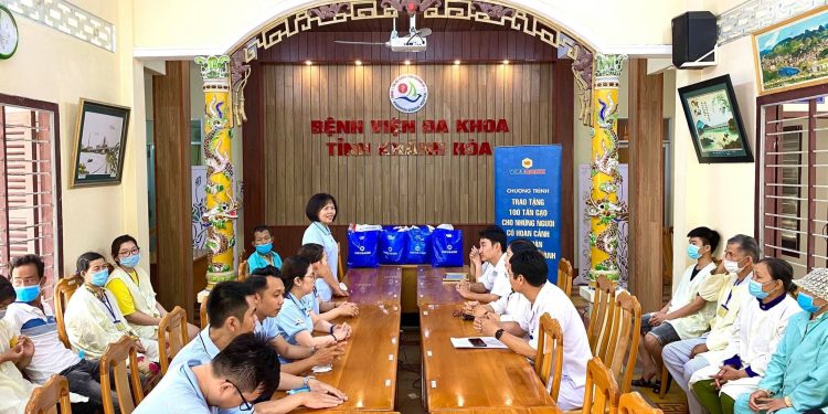 Chương trình Hạt gạo yêu thương