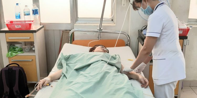 Cứu sống bệnh nhân nước ngoài bị đa chấn thương nặng