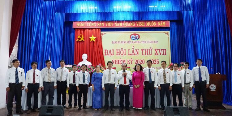 Đại hội Đảng bộ Bệnh viện Đa khoa tỉnh Khánh Hòa lần thứ XVII