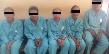 Gia đình Ông Bà Hoàng – Linh tài trợ kinh phí phẫu thuật mắt miễn phí cho bệnh nhân nghèo tỉnh Khánh Hòa