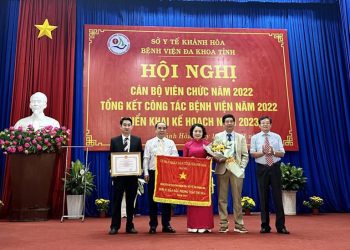 Hội nghị đại biểu cán bộ viên chức Bệnh viện Đa khoa tỉnh Khánh Hòa năm 2022
