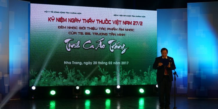 Hát lên “Tình ca áo trắng”