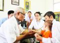 Khám sàng lọc dị tật bẩm sinh cho hơn 50 trẻ