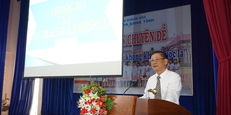 Lớp tập huấn luật phòng chống tác hại thuốc lá