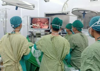 Phẫu thuật nội soi cắt khối tá tụy