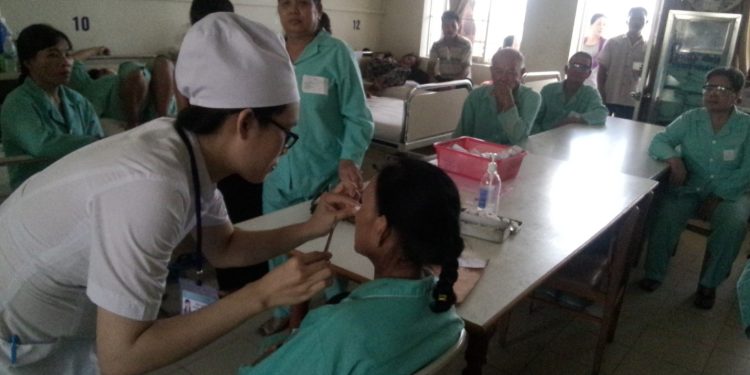 Quỹ Milkcare Foundation tài trợ kinh phí phẫu thuật mắt miễn phí cho bệnh nhân nghèo trong tỉnh Khánh Hòa