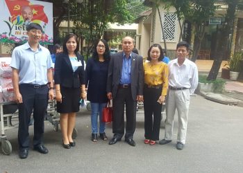 Quỹ từ thiện xã hội Tấm lòng vàng, Liên đoàn lao động Tỉnh Khánh Hòa và các doanh nghiệp thăm và tặng quà bệnh nhân trong dịp Tết Nguyên Đán – Xuân Đinh Dậu 2017