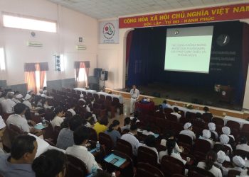 Sinh hoạt khoa học: “Sử dụng thuốc kháng sinh Fluoroquinolone an toàn hiệu quả trong thực hành lâm sàng”