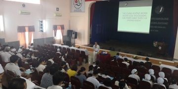 Sinh hoạt khoa học: “Sử dụng thuốc kháng sinh Fluoroquinolone an toàn hiệu quả trong thực hành lâm sàng”
