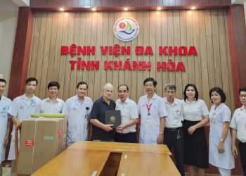 Tiếp chuyên gia Ngoại niệu – Hoa Kỳ