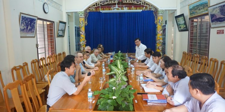 Tiếp đoàn Hiệp hội bệnh phổi Pháp-Việt