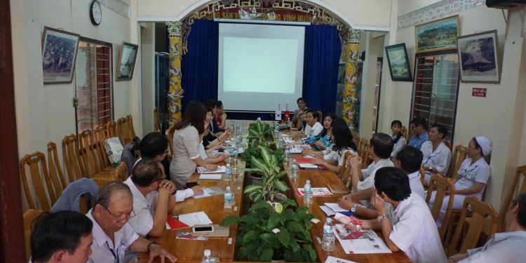 Tiếp đoàn Hội bảo trợ Y tế tỉnh Chungcheongbukdo-Hàn Quốc