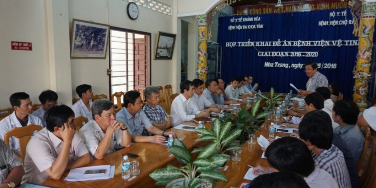 Triển khai đề án Bệnh viện vệ tinh giai đoạn 2 (2016-2020) ngày 12/5/2016