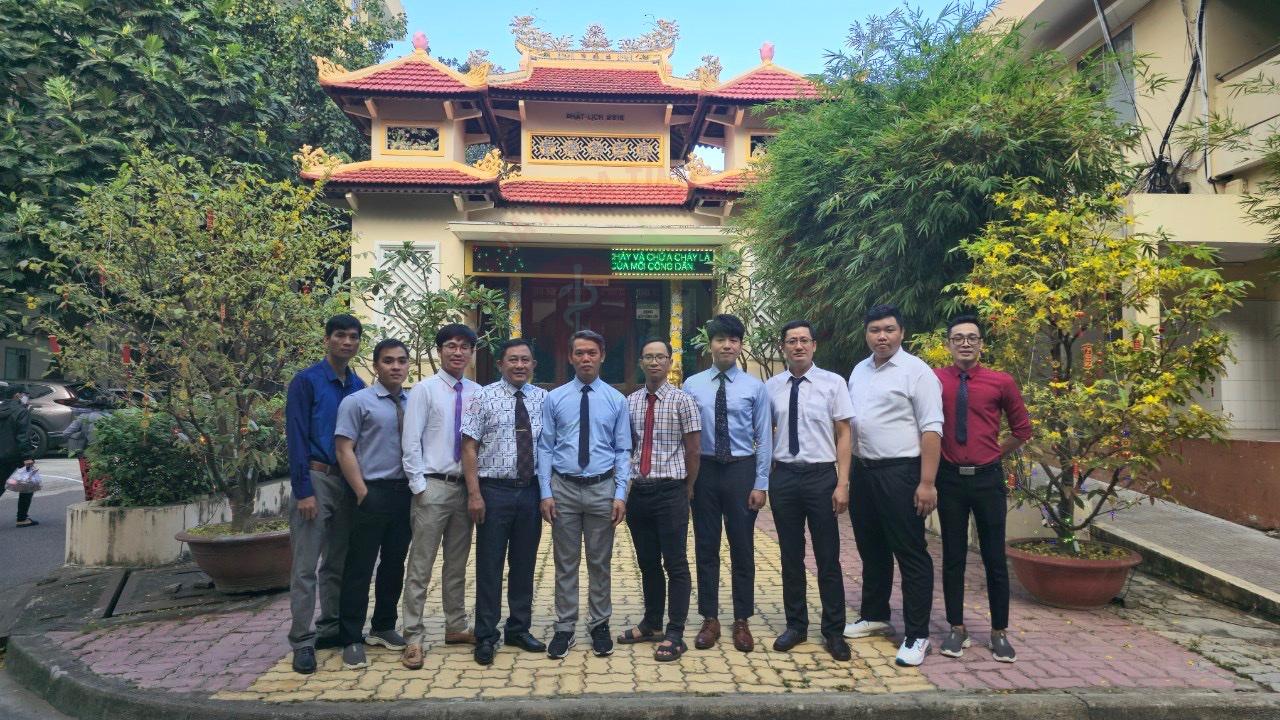 KHOA NGOẠI CỘT SỐNG