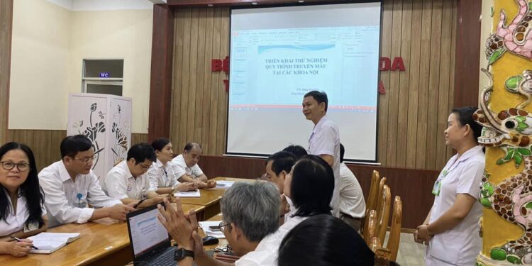 Đảm bảo an toàn miễn dịch truyền máu tại Bệnh viện Đa khoa tỉnh Khánh Hòa