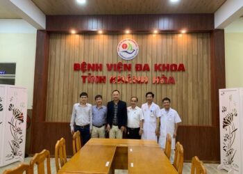 Tán sỏi mật qua da bằng laser cùng chuyên gia Bệnh viện Đại học Y Hà Nội