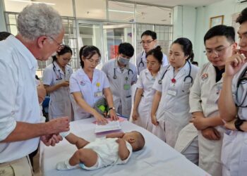 Chương trình thực hành khám bệnh, chữa bệnh 12 tháng đối với Bác sỹ Y khoa, Bác sỹ Y học dự phòng, Bác sỹ Răng hàm mặt, Bác sỹ Y học cổ truyền