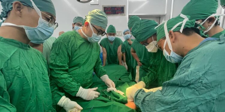 Lần Đầu Tiên Ứng Dụng In 3D Tái Tạo Khung Chậu Gãy Tại Bệnh Viện Đa Khoa Khánh Hòa