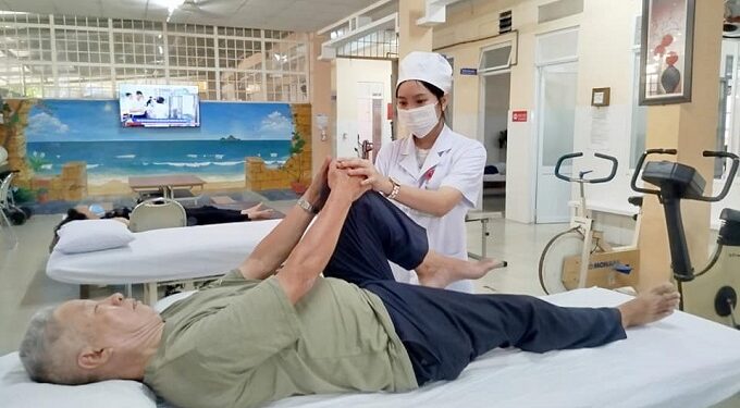 Vai trò của Vật lý trị liệu – Phục hồi chức năng trong điều trị thoát vị đĩa đệm