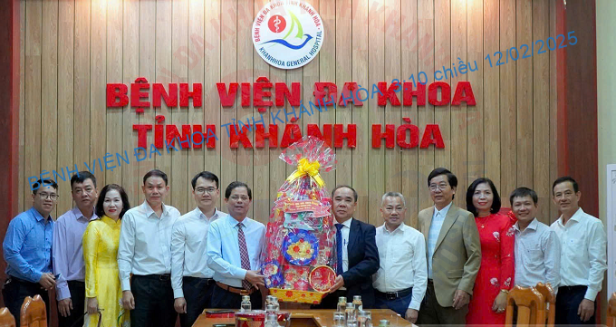 Lãnh đạo tỉnh Khánh Hòa thăm, chúc Tết Bệnh viện Đa khoa tỉnh