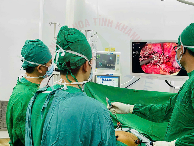 Ung thư dạ dày – Phát hiện sớm, cơ hội sống cao – Khoa Ngoại Tổng quát khẳng định năng lực qua những ca phẫu thuật nội soi khó