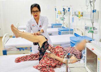 Cấp cứu đột quỵ: Giờ vàng quyết định sinh tử