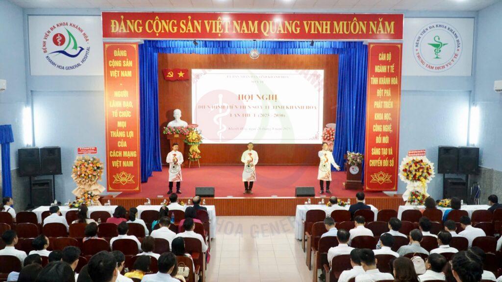 chuyển giao kỹ thuật Bệnh viện Đa khoa Khánh Hòa y tế Khánh Hòa hội nghị điển hình tiên tiến kỹ thuật y tế khám chữa bệnh