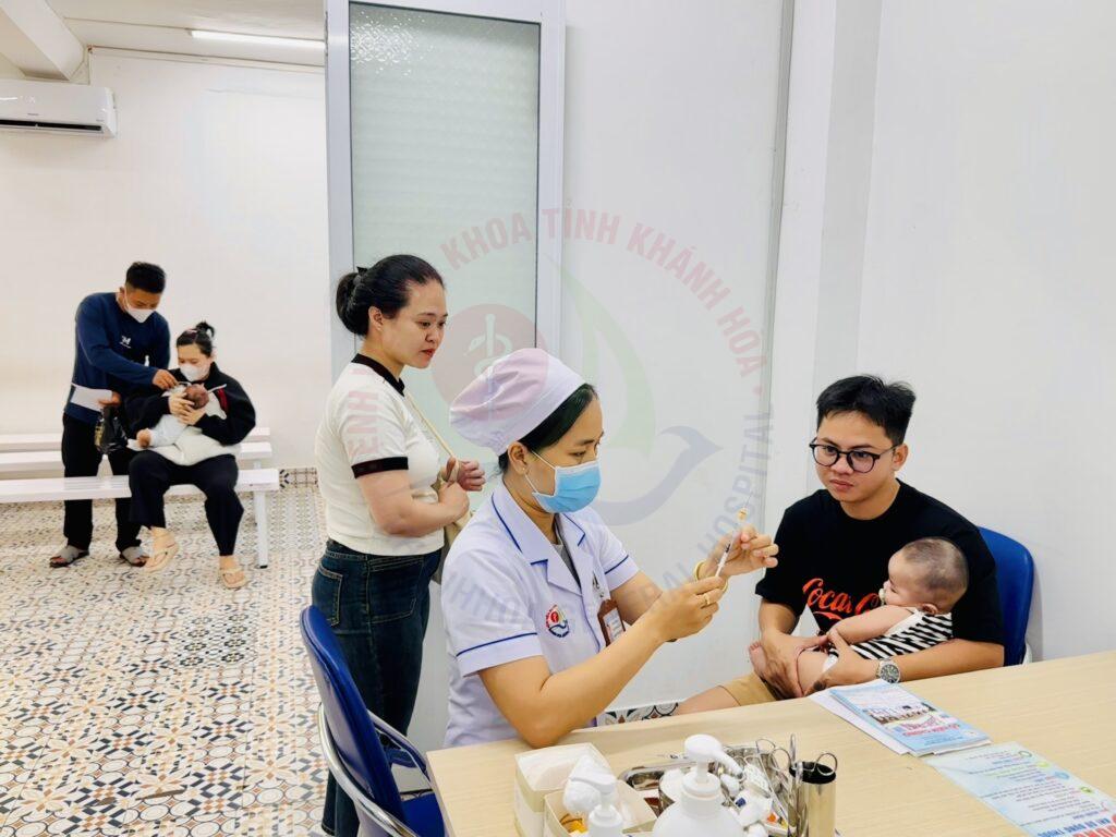 tiêm chủng vắc xin tiêm chủng vắc xin bệnh viện đa khoa khánh hòa tiêm phòng vắc xin cho trẻ địa chỉ tiêm chủng uy tín nha trang trung tâm tiêm chủng khánh hòa