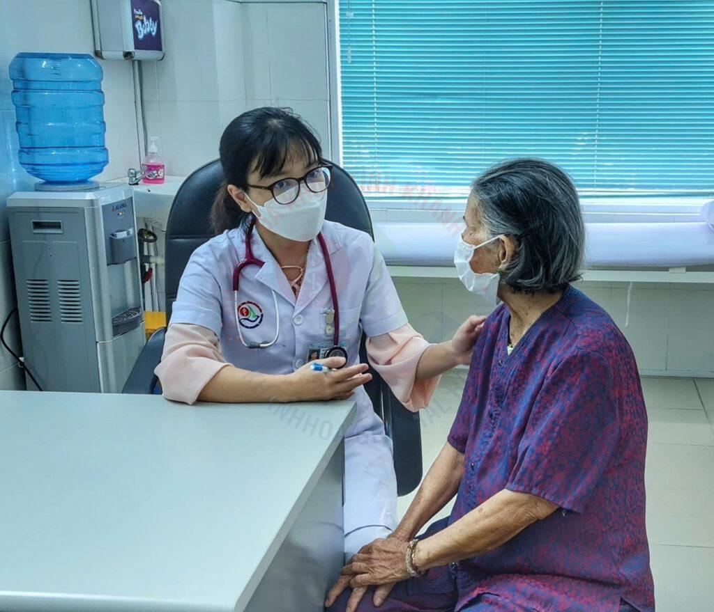 hộp thư góp ý trực tuyến góp ý bệnh viện đa khoa khánh hòa mã QR góp ý y tế phản hồi chất lượng dịch vụ bệnh viện tiện ích y tế Khánh Hòa