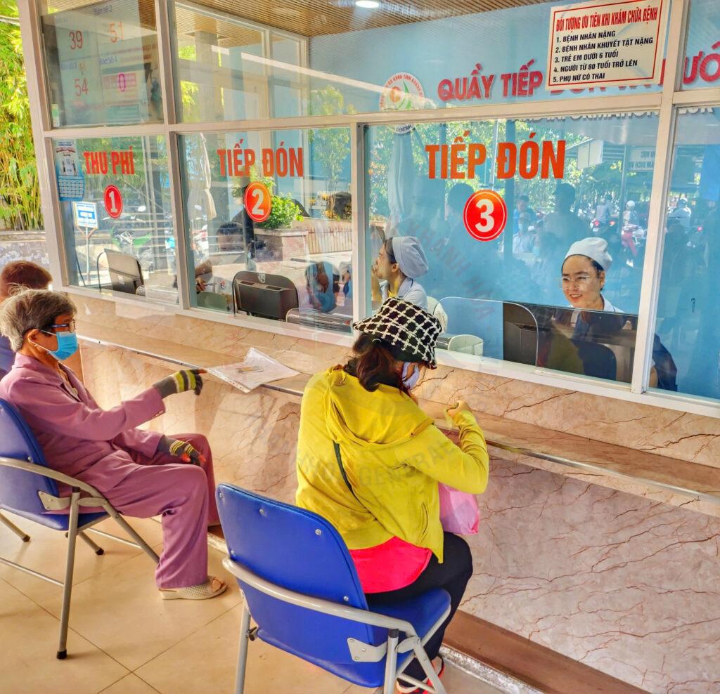 hộp thư góp ý trực tuyến góp ý bệnh viện đa khoa khánh hòa mã QR góp ý y tế phản hồi chất lượng dịch vụ bệnh viện tiện ích y tế Khánh Hòa
