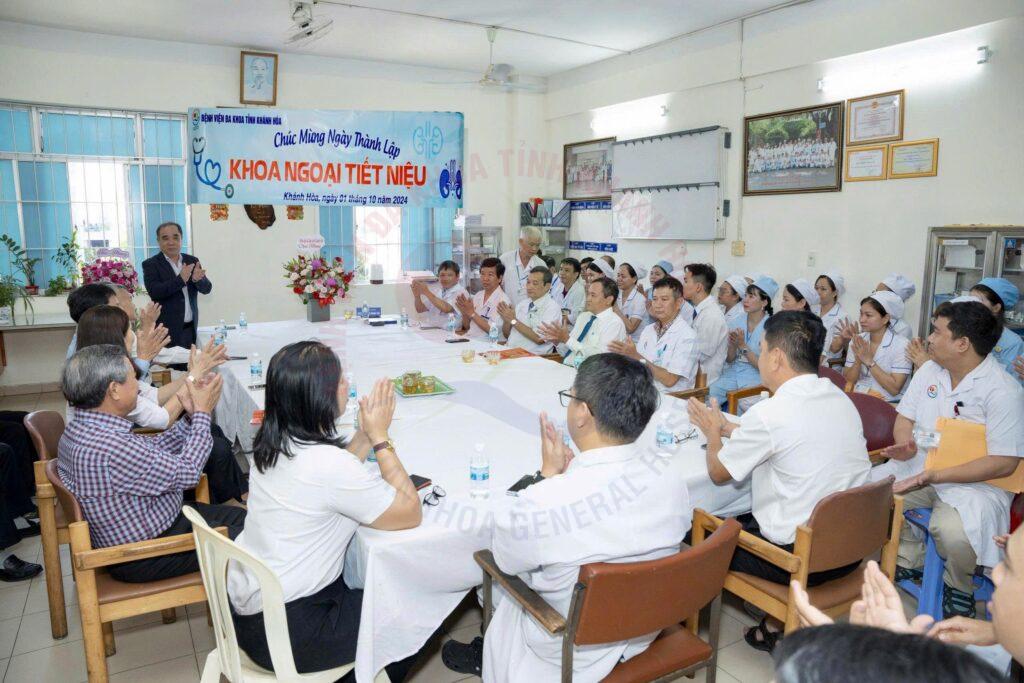 BSCKII. Phan Hữu Chính Bệnh viện Đa khoa Khánh Hòa BSCKII Phan Hữu Chính Lãnh đạo BVĐK Khánh Hòa Phát triển Y tế Khánh Hòa