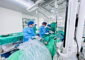 Cắt gọt mảng xơ vữa bằng mũi khoan – bước tiến mới trong can thiệp mạch vành tại Bệnh viện Đa khoa Khánh Hòa