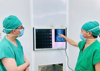 Tán sỏi qua da bằng đường hầm nhỏ – Kỹ thuật ít xâm lấn, hiệu quả cao