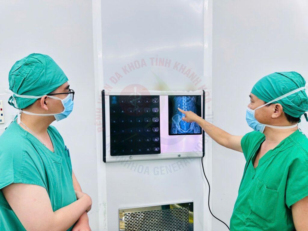 tán sỏi qua da tán sỏi thận sỏi đường tiết niệu tán sỏi qua da bằng đường hầm nhỏ điều trị sỏi thận bệnh viện đa khoa khánh hòa