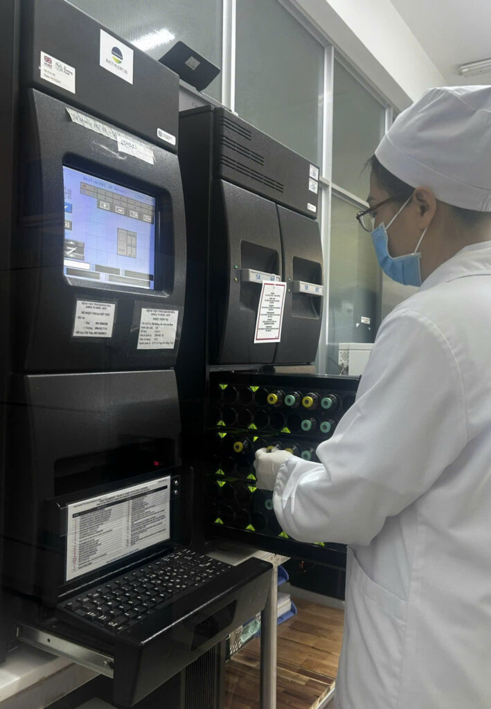 Khoa Vi sinh Ký sinh trùng xét nghiệm vi sinh Khánh Hòa khoa vi sinh bệnh viện đa khoa Khánh Hòa xét nghiệm PCR Khánh Hòa xét nghiệm ký sinh trùng kháng sinh đồ tự động