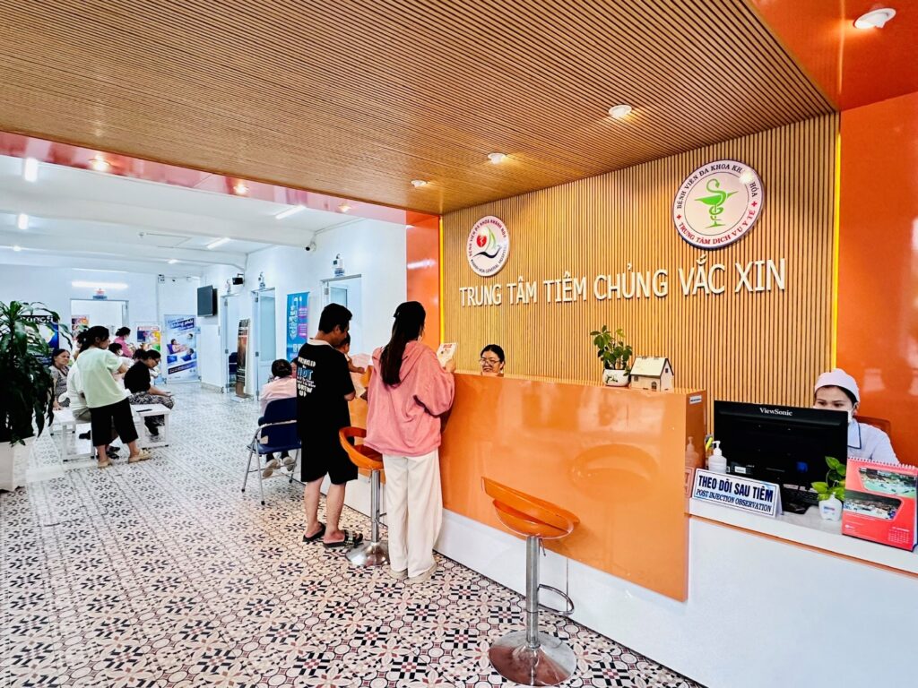 cơ sở tiêm chủng vắc xin Tiêm chủng Bệnh viện Đa khoa Khánh Hòa Tiêm chủng Nha Trang trung tâm tiêm chủng uy tín giá vắc xin BVĐK Khánh Hòa tiêm chủng cho trẻ em