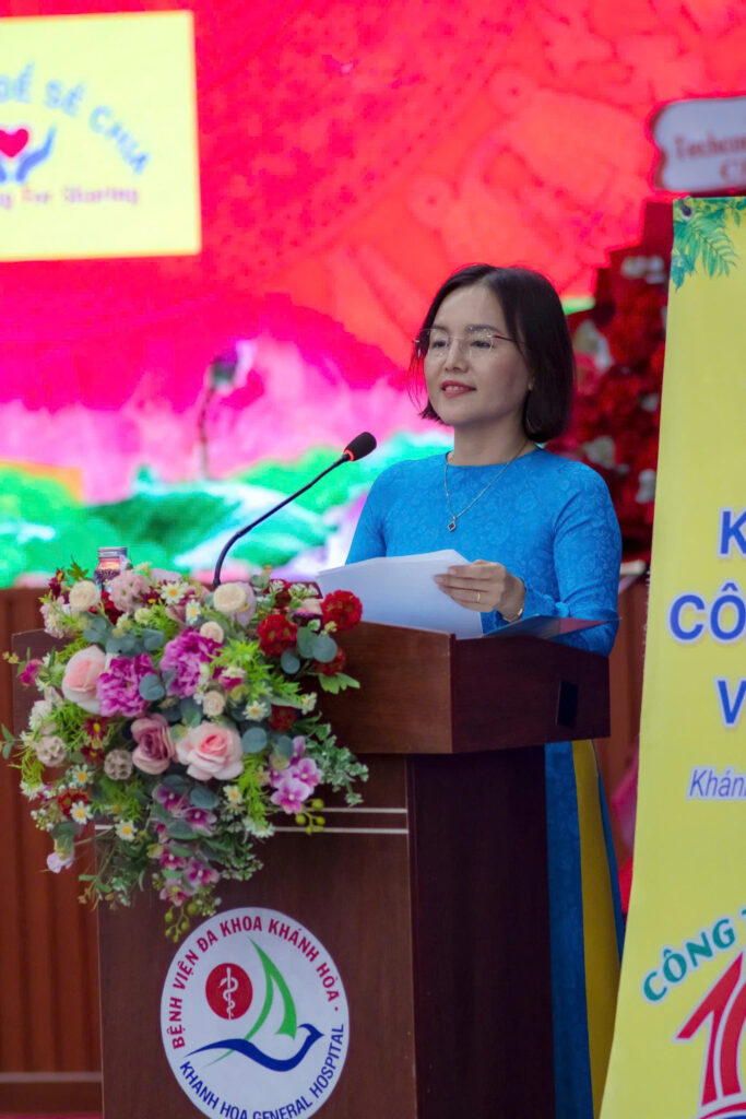 Ngày Công tác xã hội Việt Nam Bệnh viện Đa khoa Khánh Hòa công tác xã hội bệnh viện hỗ trợ người bệnh mạnh thường quân