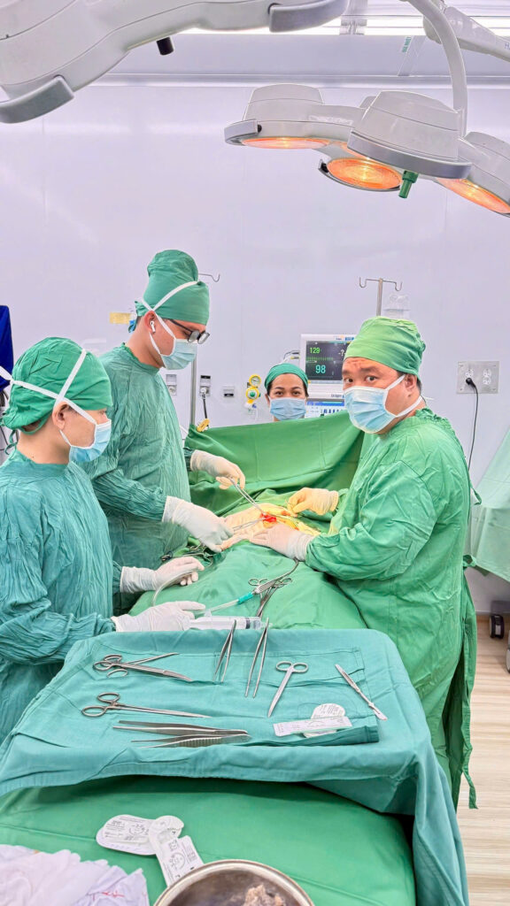 Hội chứng Rapunzel thói quen ăn tóc ở trẻ rối loạn Pica dị vật dạ dày ở trẻ em Bệnh viện Đa khoa Khánh Hòa