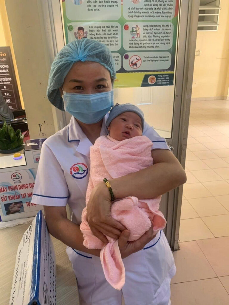 nghề hộ sinh Ngày Quốc tế Hộ sinh 5/5 hộ sinh Bệnh viện Khánh Hòa khoa phụ sản Nha Trang chăm sóc sản phụ và trẻ sơ sinh