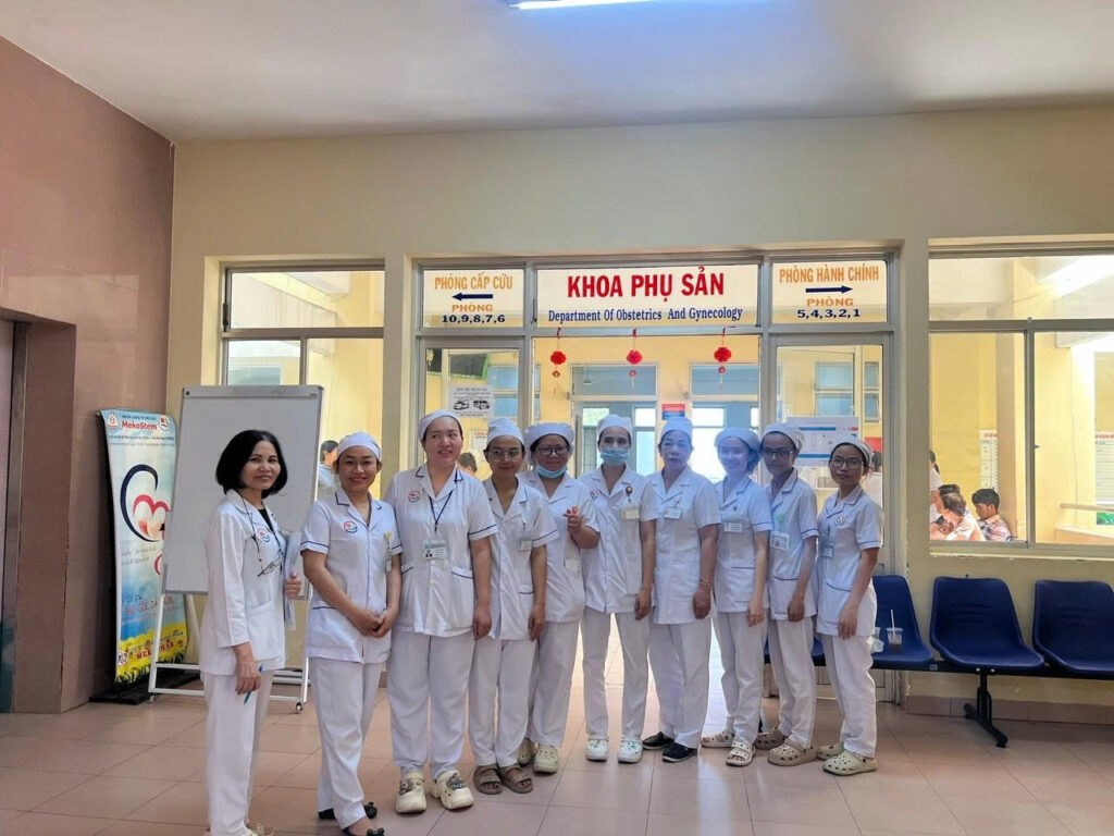nghề hộ sinh Ngày Quốc tế Hộ sinh 5/5 hộ sinh Bệnh viện Khánh Hòa khoa phụ sản Nha Trang chăm sóc sản phụ và trẻ sơ sinh