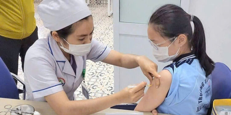Viêm gan B Viêm gan B lây qua đâu xét nghiệm viêm gan B tiêm vắc xin viêm gan B phòng ngừa viêm gan B Bệnh viện Đa khoa Khánh Hòa
