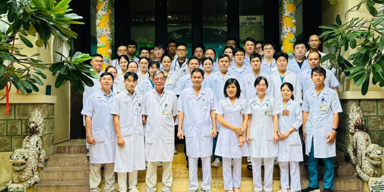 bồi dưỡng kỹ năng cấp cứu Bệnh viện Đa khoa Khánh Hòa đào tạo bác sĩ đa khoa chất lượng dịch vụ y tế Khoa Hồi sức Tích cực