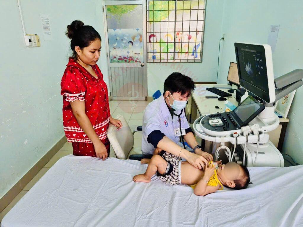 tim bẩm sinh chữa bệnh tim bẩm sinh khám tầm soát tim bẩm sinh Trái tim cho em BVĐK Khánh Hòa