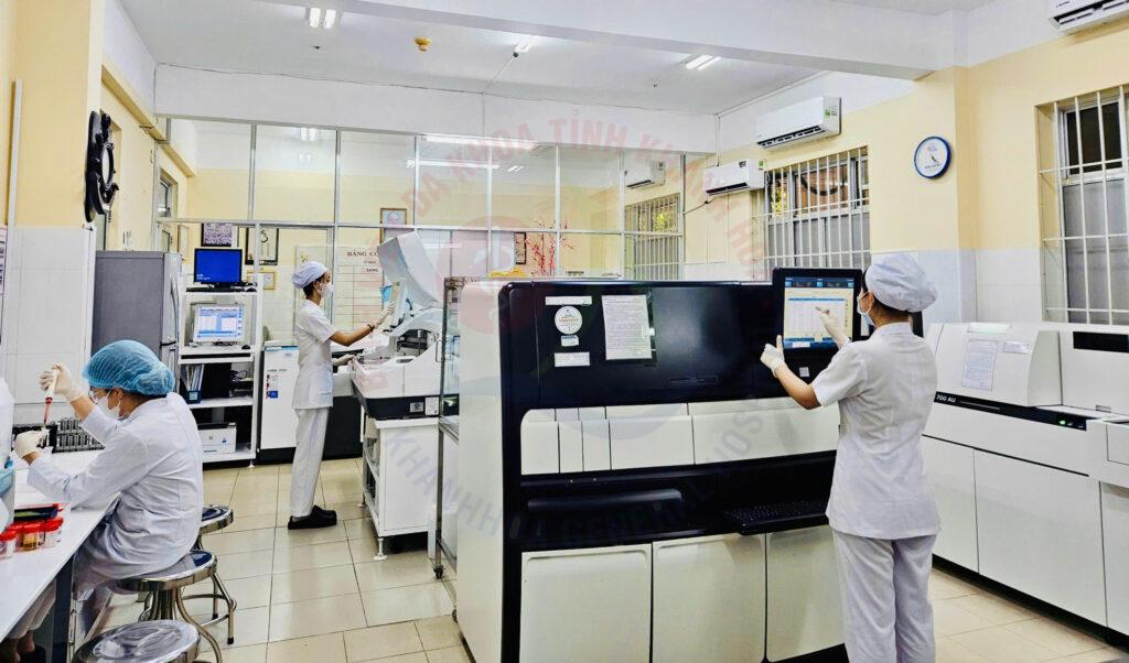 Xét nghiệm Procalcitonin Xét nghiệm PCT nhiễm trùng huyết BVĐK Khánh Hòa chẩn đoán nhiễm khuẩn